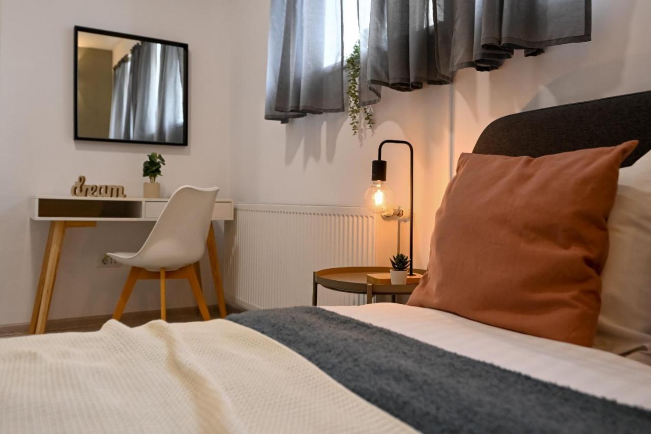 Splendid 2br With Breathtaking Views Of Casa Poporului Apartment