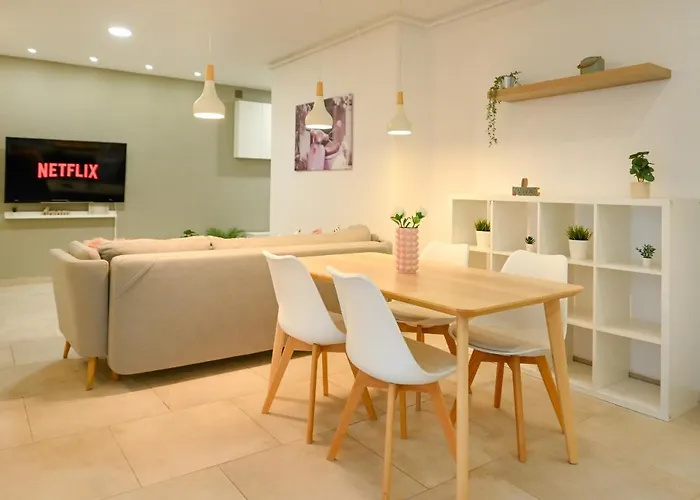 Splendid 2Br Apartment With Breathtaking Views Of Casa Poporului