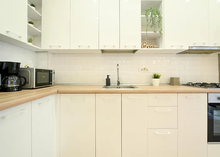 Splendid 2Br Apartment With Breathtaking Views Of Casa Poporului