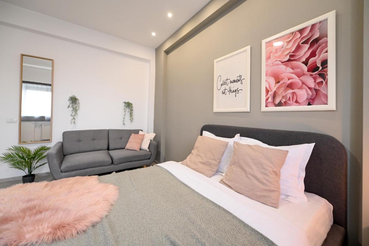 Apartment Splendid 2br With Breathtaking Views Of Casa Poporului *