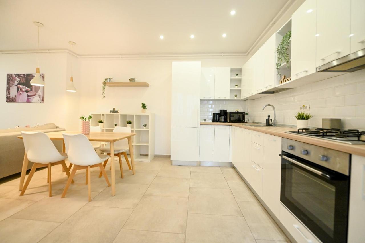 Splendid 2br With Breathtaking Views Of Casa Poporului * Bucharest