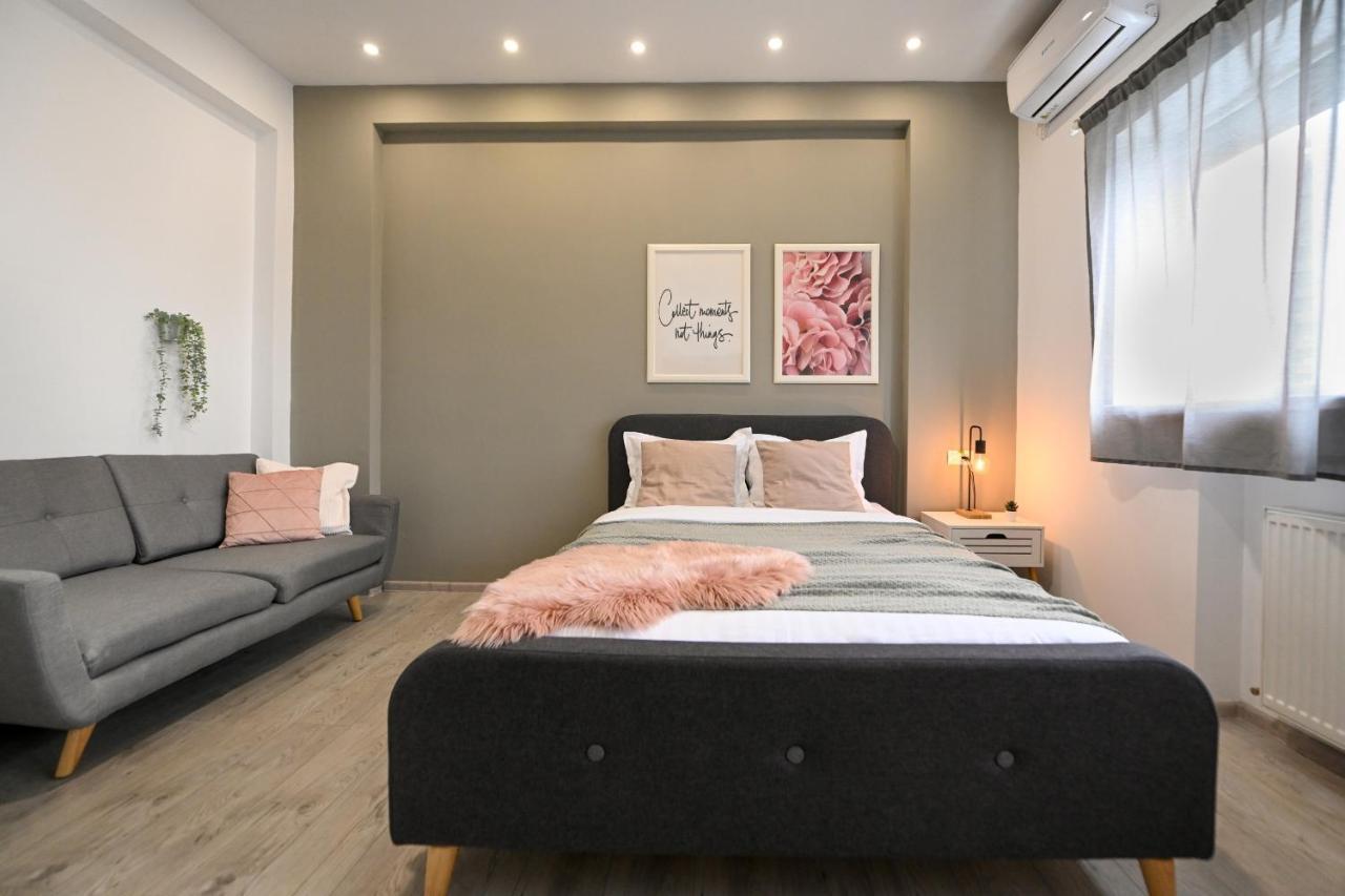 Splendid 2br With Breathtaking Views Of Casa Poporului Bucharest