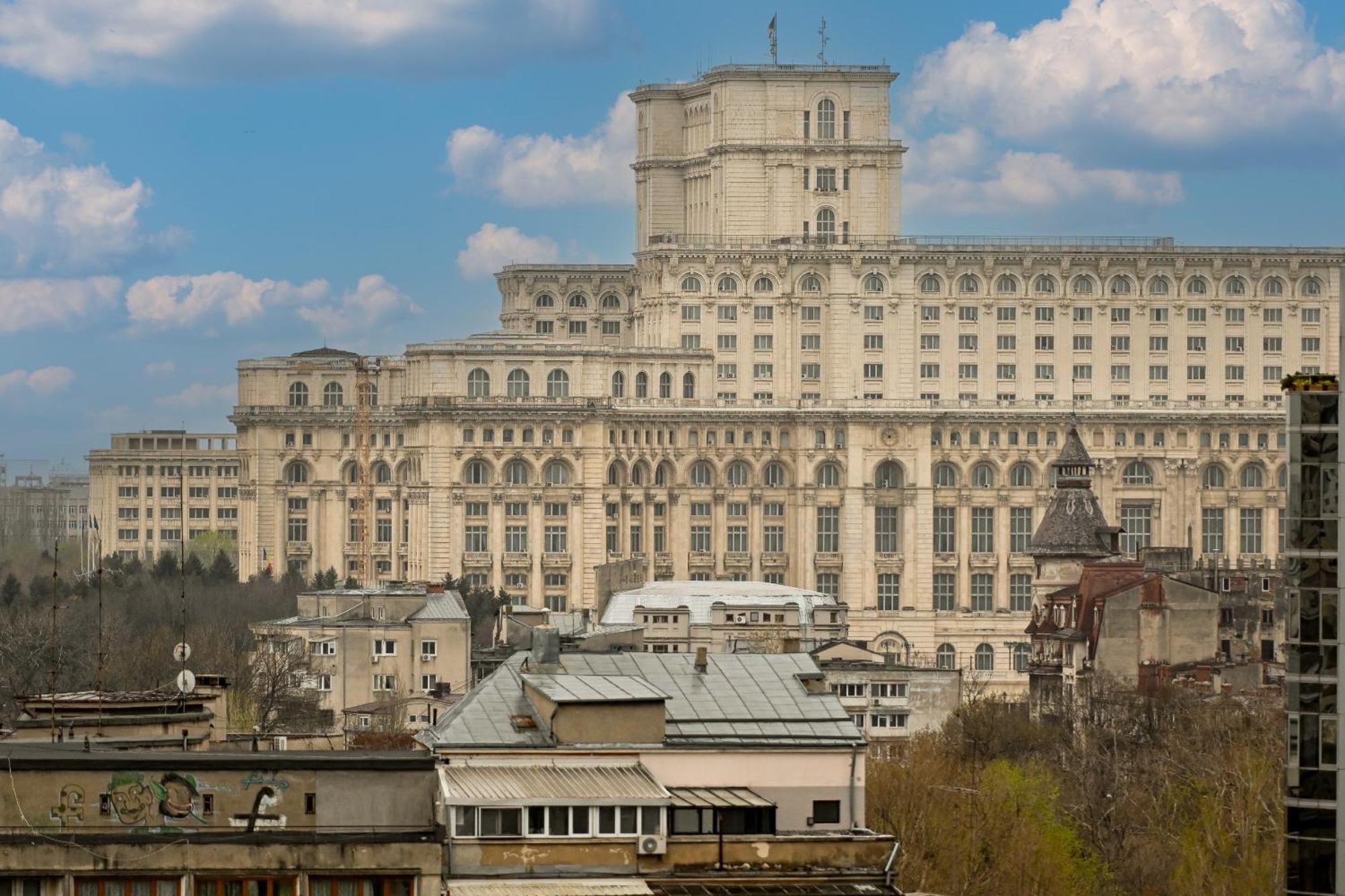 Splendid 2br With Breathtaking Views Of Casa Poporului Apartment Bucharest